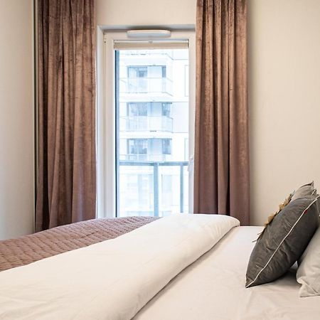 Wola Glamour Apartment Warschau Exterior foto